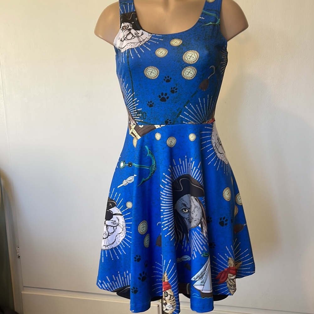 COWCOW Lovely 🏴☠️ Pirate Cat theme, womens DRESS size MEDIUM - Picture 2 of 12